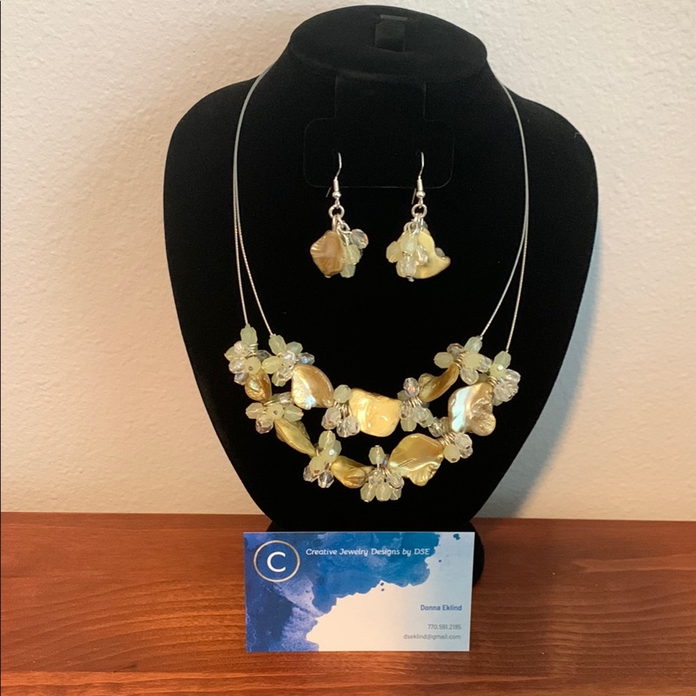 Gold and Cream Necklace Set